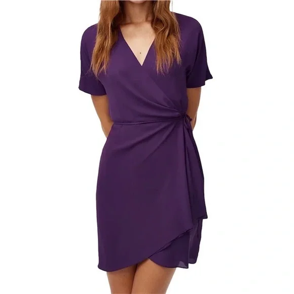 Meghan Markels Babaton by Aritzia Purple Dress